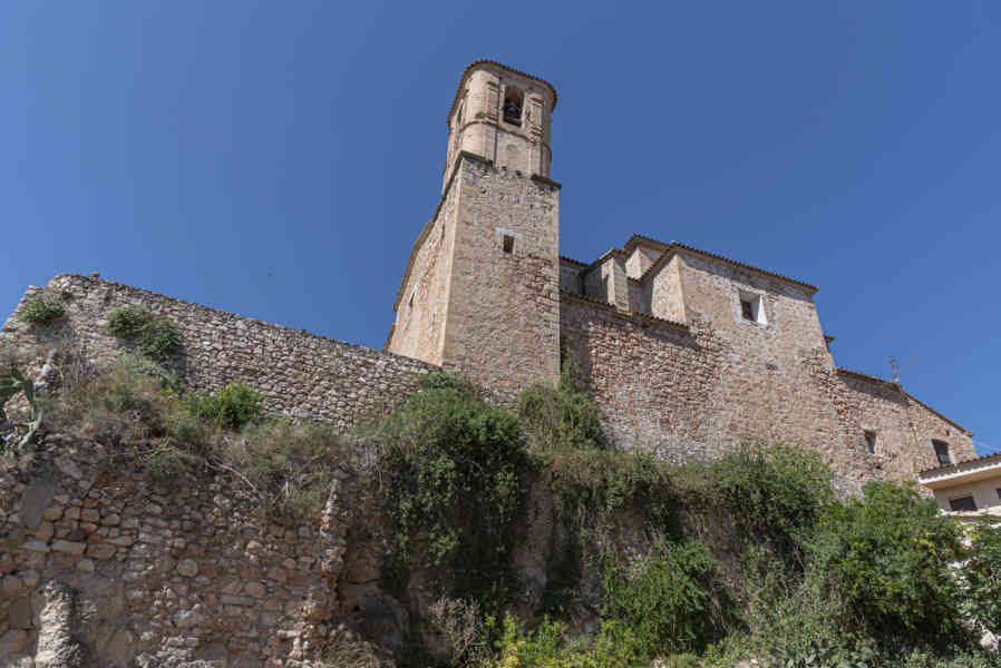 Tarragona - Miravet 19- iglesia de la Nativitat de la Mare de Déu.jpg